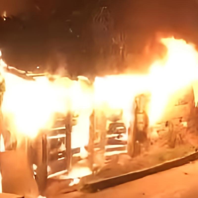 Bursa'da korku dolu anlar! Ev alev alev yand