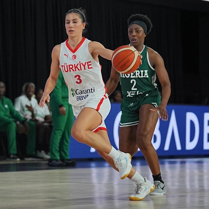 Milliler, hazrlk manda Nijerya'y yendi