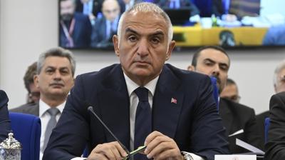 Bakan Ersoy rakam verdi: Trkiye'yi 9 ayda 50 milyon turist ziyaret etti