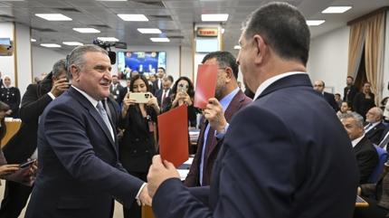 O krmz VAR'dan dner!