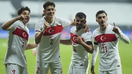 mit Milli Takm, Ukrayna'y Emirhan lkhan ile devirdi