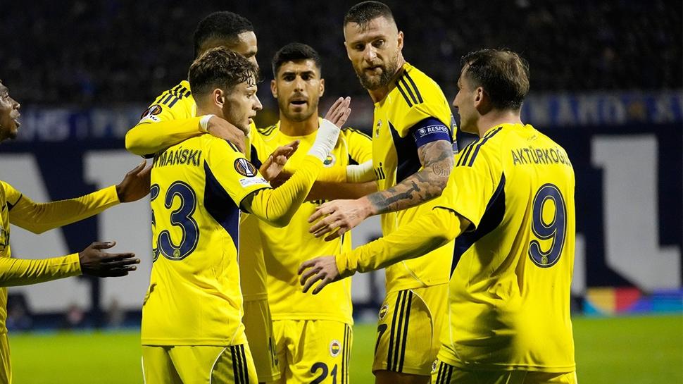 Yıldız futbolcudan kötü haber! Milli maçta sakatlandı