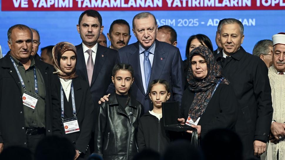 Başkan Erdoğan'dan Adıyaman'daki köy evlerine ziyaret