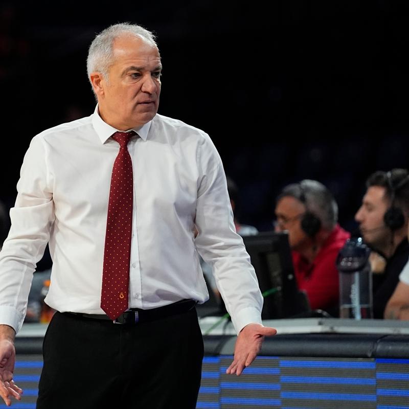 Galatasaray'da ayrlk! Ekrem Memnun'un grevine son verildi