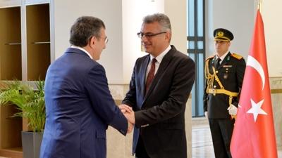 Cevdet Ylmaz'dan KKTC Cumhurbakan Erhrman'a ziyaret