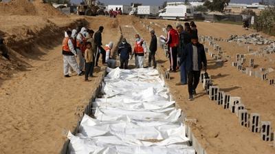 Soykırımcı İsrail, 15 Filistinlinin cenazesini daha teslim etti