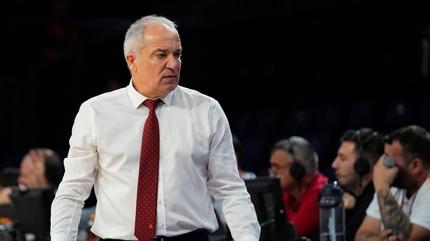 Galatasaray'da ayrlk! Ekrem Memnun'un grevine son verildi