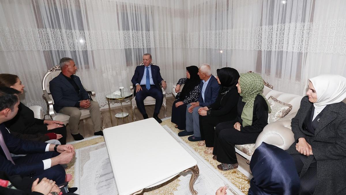 Recep Tayyip Erdoan Adyaman Zey ky depremzede Fahri Kizir fotoraflar resimleri