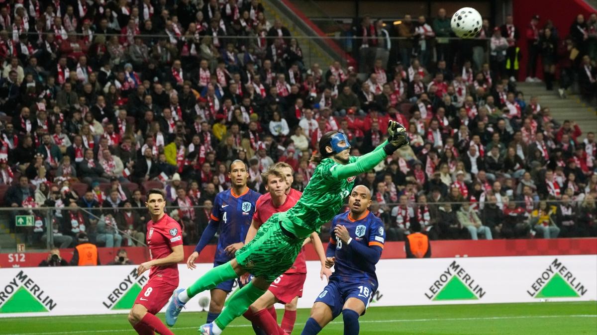 polonya hollanda futbol fotoraflar resimleri