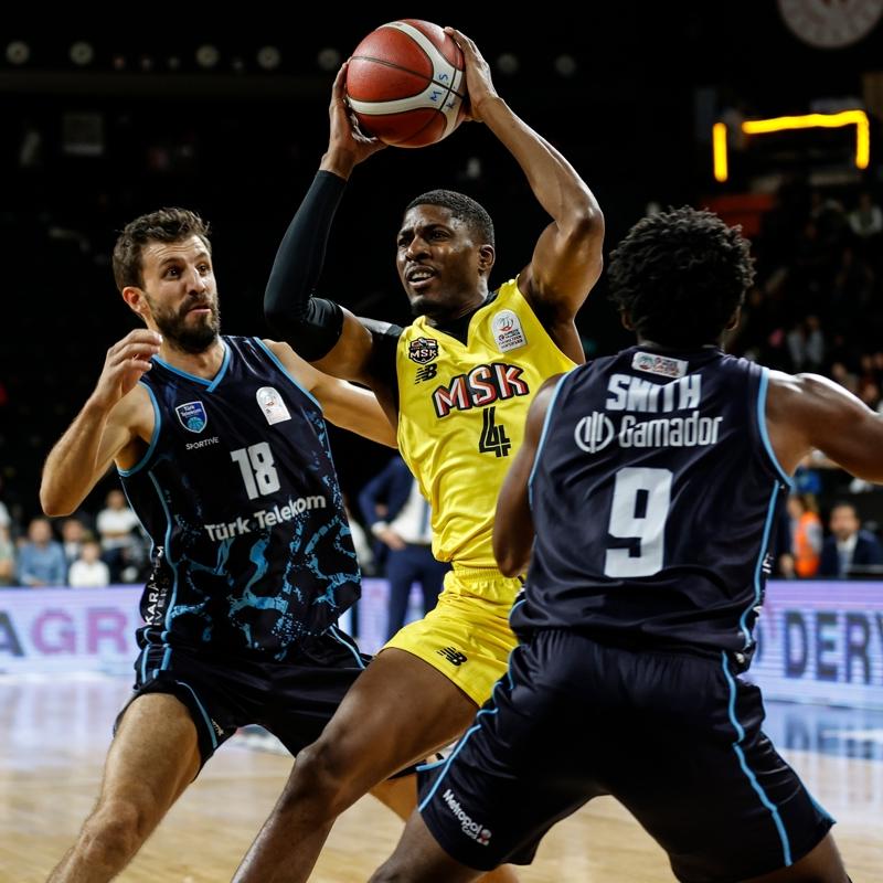 Trk Telekom, Mersin deplasmannda kazand