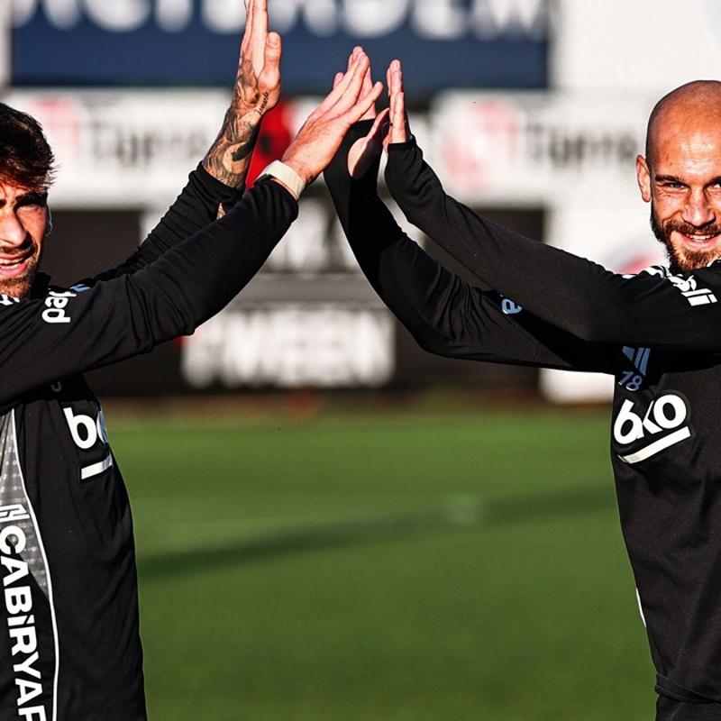 Be�ikta�'ta S�per Lig mesaisi s�r�yor