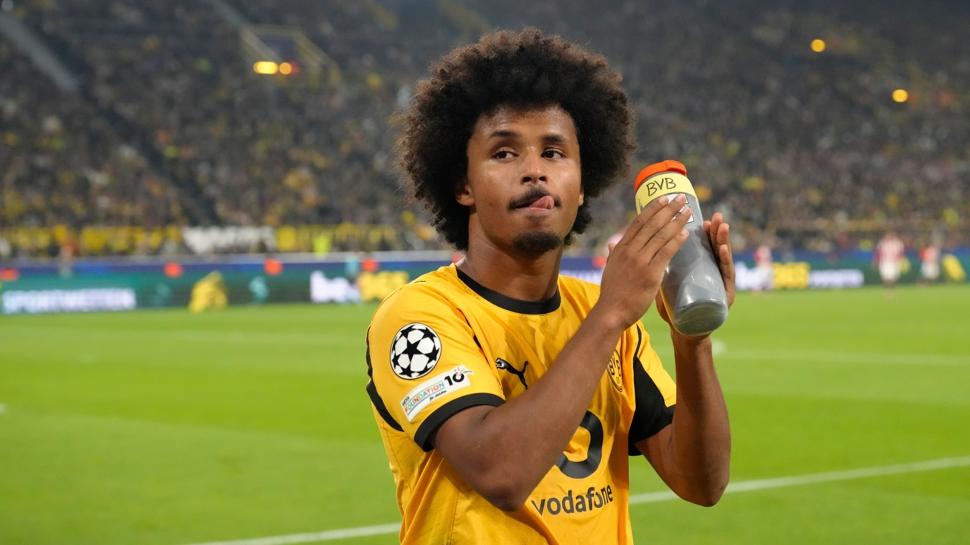 Dortmund'un yıldızı Adeyemi'ye muşta ve elektroşok cezası