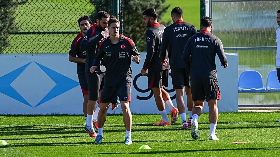 Milliler, İspanya maçı hazırlıklarına başladı