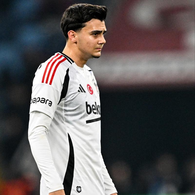 Mustafa Erhan Hekimo�lu'na Be�ikta�'tan k�t� haber