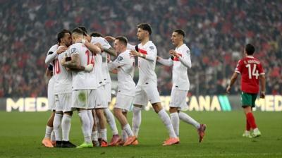 Bir dnya hayalimiz var