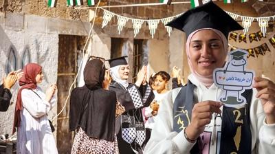 Okulsuz okul birincisi