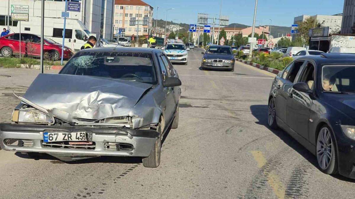 kaza otomobil arpmas yaral fotoraflar resimleri