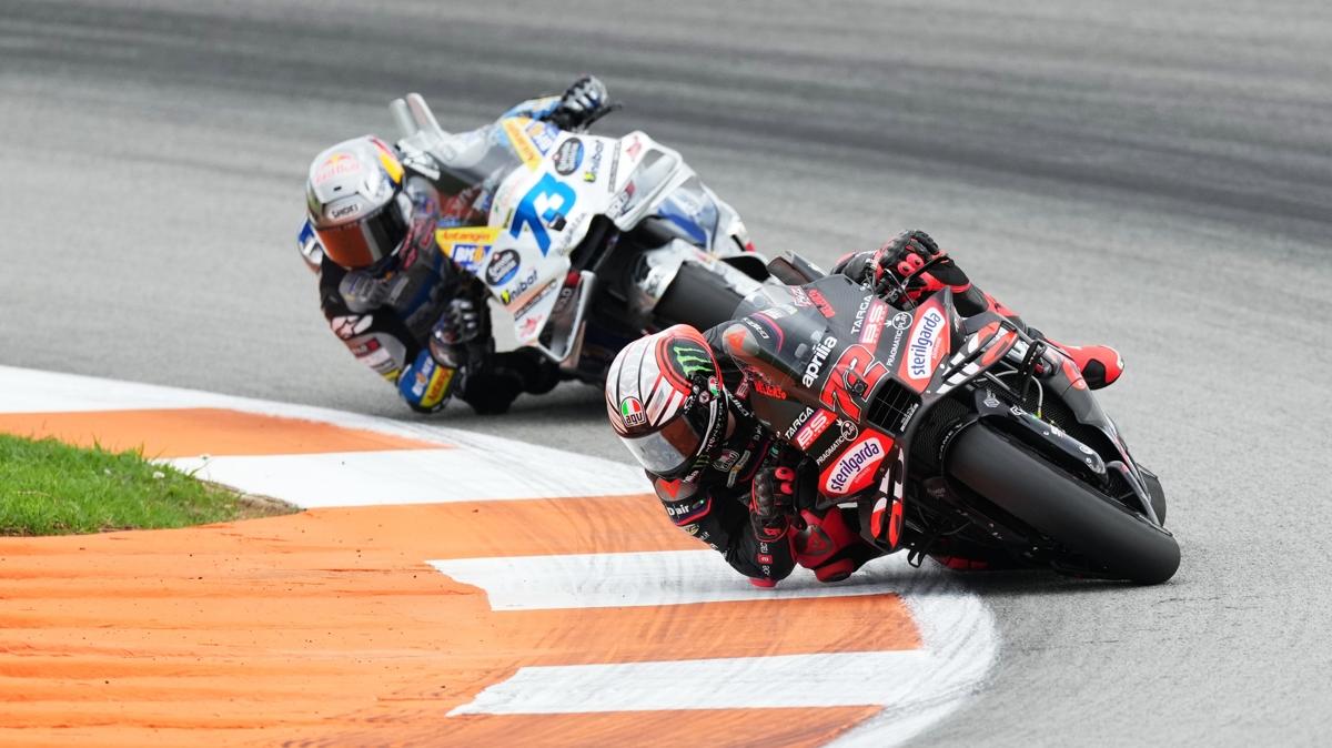 Marco Bezzecchi motogp yar fotoraflar resimleri