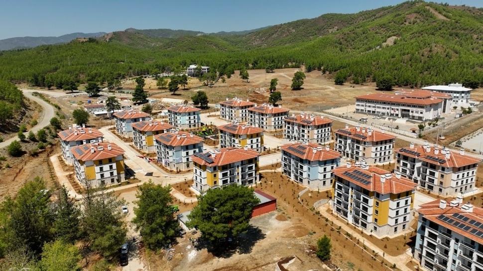 Muğla'da TOKİ sevinci! 304 konut ve 8 iş yeri teslim edildi