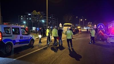 Bolu'da zincirleme kaza: 3 ii servisinden 11 kii yaraland