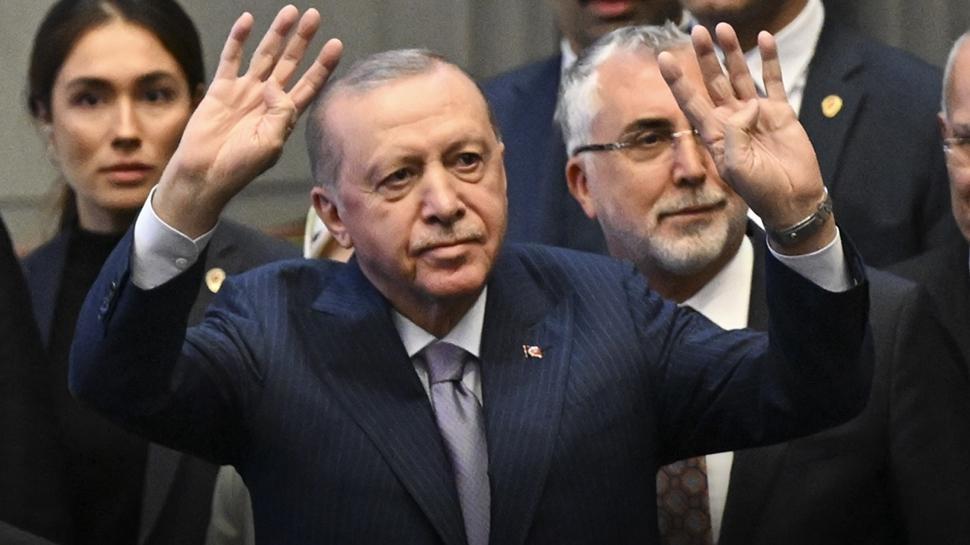 HAK-İŞ Konfederasyonu 50. Kuruluş Yıldönümü Programı... Başkan Erdoğan'dan önemli açıklamalar