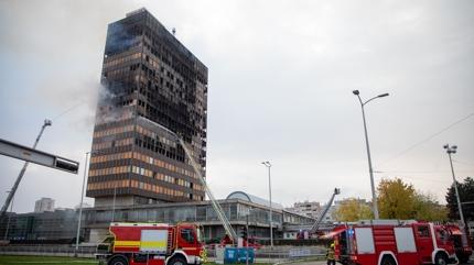 Hrvatistan'da korkutan yangn... Gkdelen kl oldu
