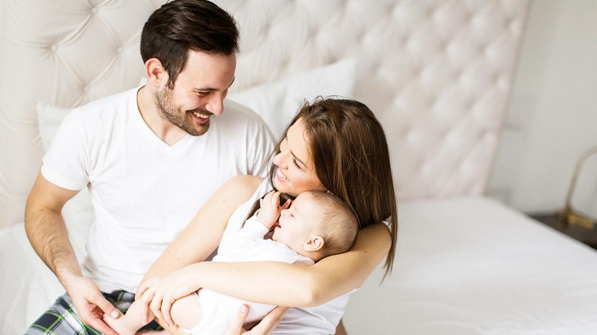 aile yl anne baba doum izni fotoraflar resimleri