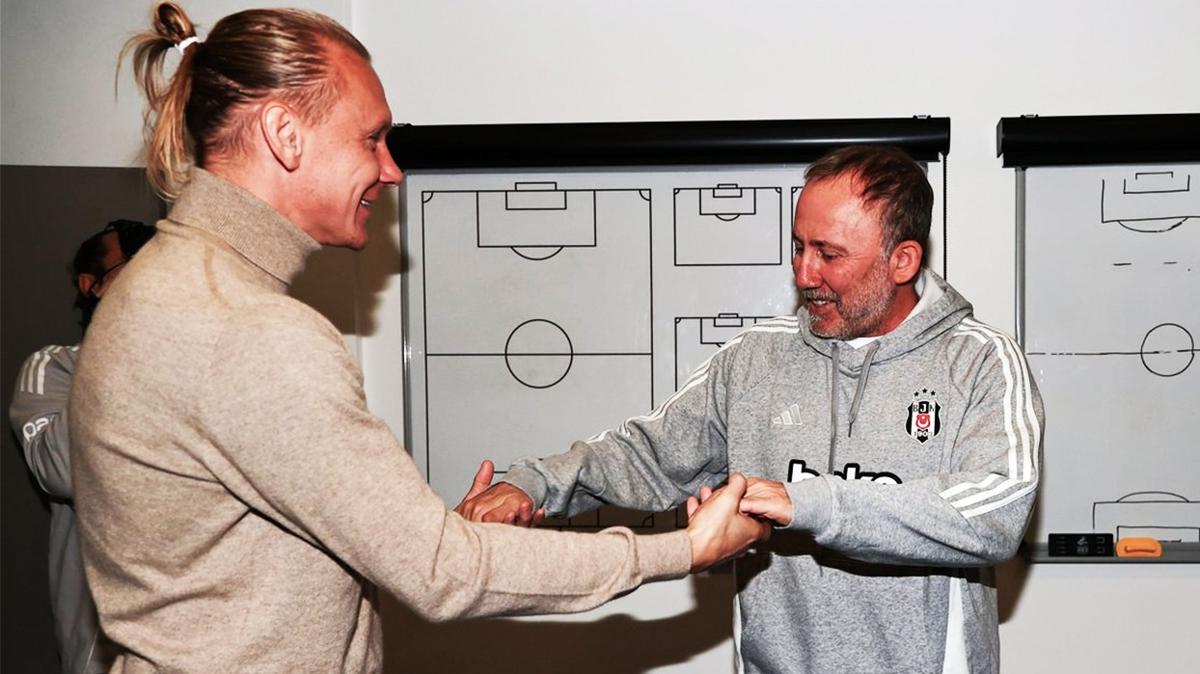 Domagoj Vida Beikta Ziyaret fotoraflar resimleri