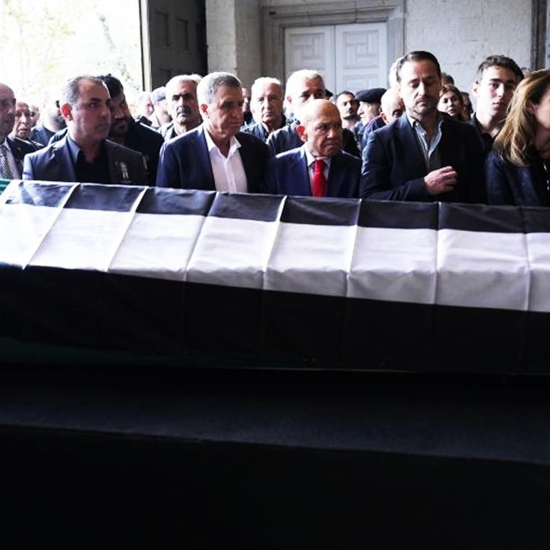 Be�ikta�'�n eski asba�kan� Levent Erdo�an, son yolculu�una u�urland�