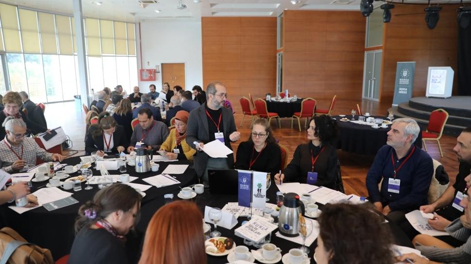 Karagöz Kukla ve Gölge Oyunları Festivali Bursa'da gerçekleşecek!