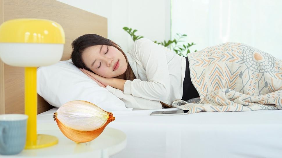 Korelilerin derin uyku sırrı: Yatak odasına soğan koymak