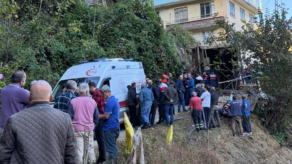 Serender yamaçtan devrildi! Ölü ve yaralılar var
