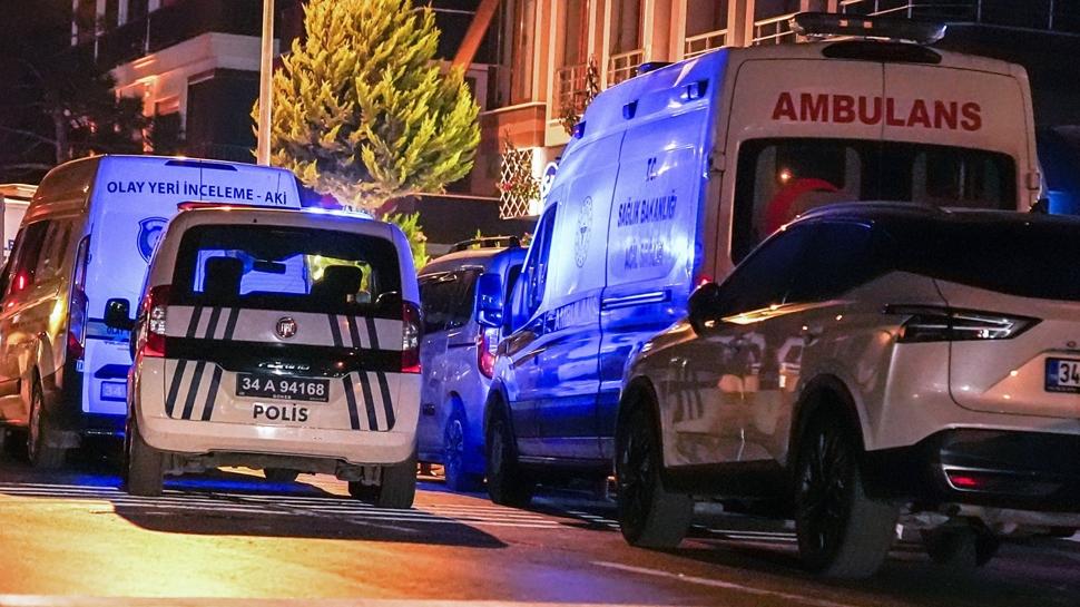 Sokak ortasında vahşet: Tartıştığı eşini bıçaklayarak öldürdü