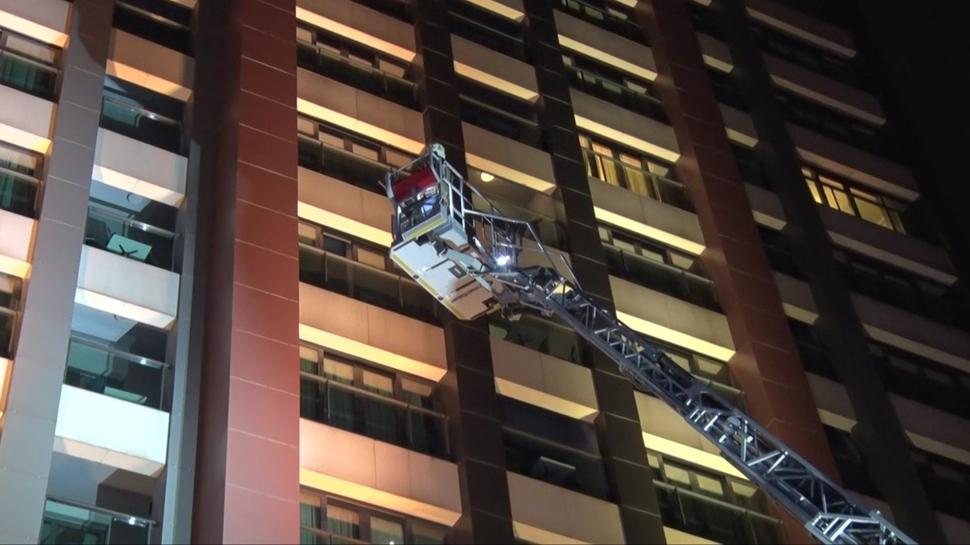 Sultangazi'de otelde yangın paniği