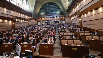 Yolsuzluk iddialar CHP'li yeleri gerdi