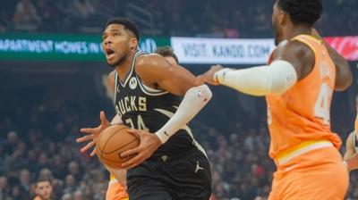 Giannis Antetokounmpo'dan Milwaukee Bucks'a kötü haber