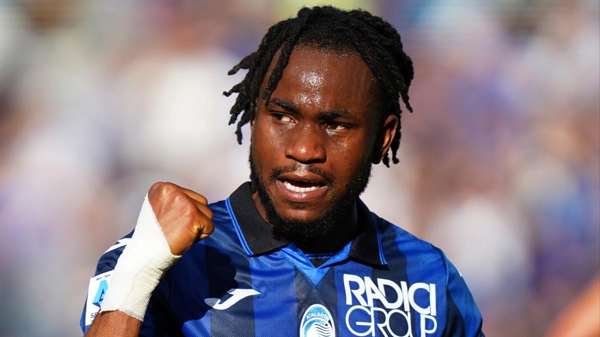 ademola lookman galatasaray transfer fotoraflar resimleri