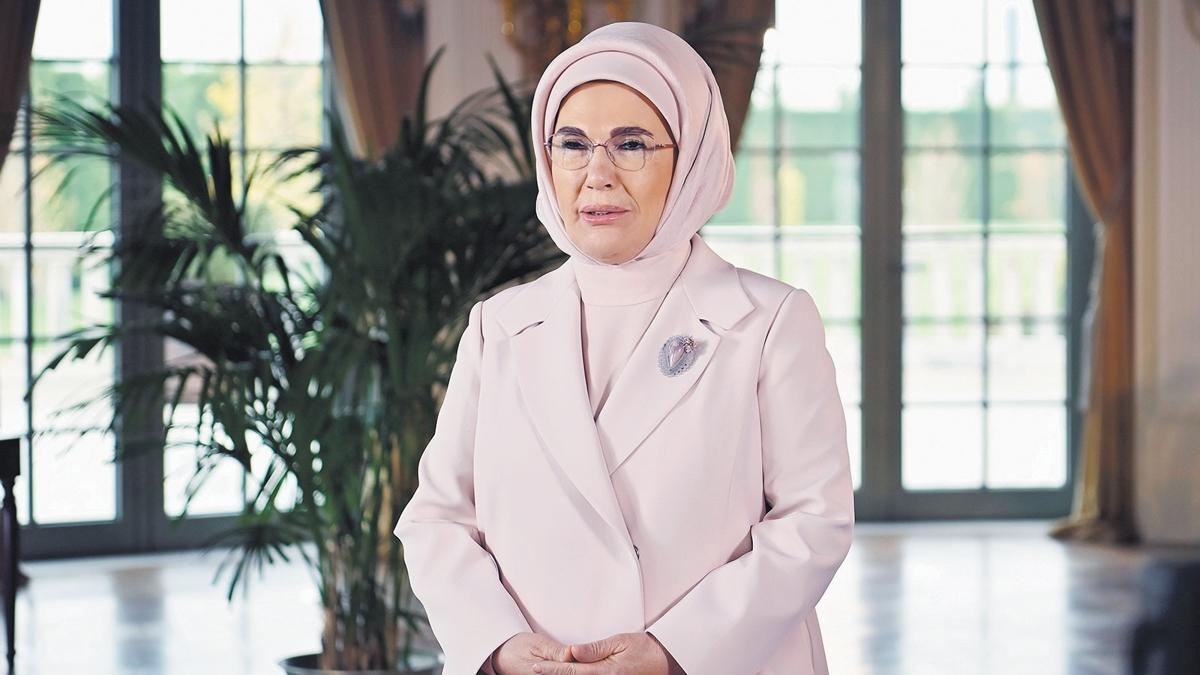 Emine Erdoan Litvanya Cumhurbakan Ulusal Zirve fotoraflar resimleri