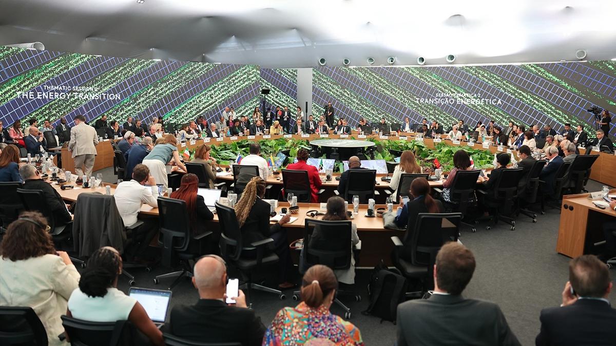 evre ehircilik ve klim Deiiklii Bakan Murat Kurum Bakan Kurum COP31 fotoraflar resimleri