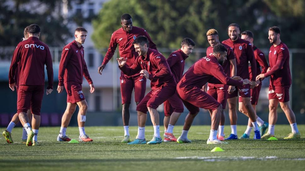 Trabzonspor milli arada mesaiyi sürdürdü