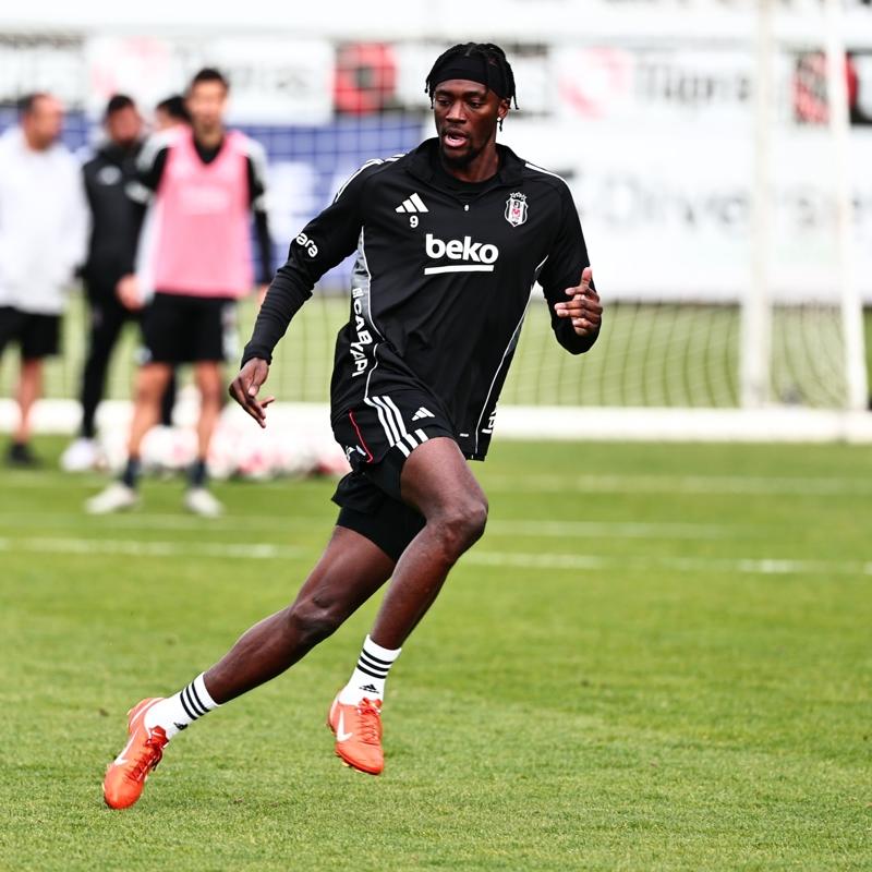 Be�ikta�'ta Samsunspor mesaisi tam gaz devam ediyor