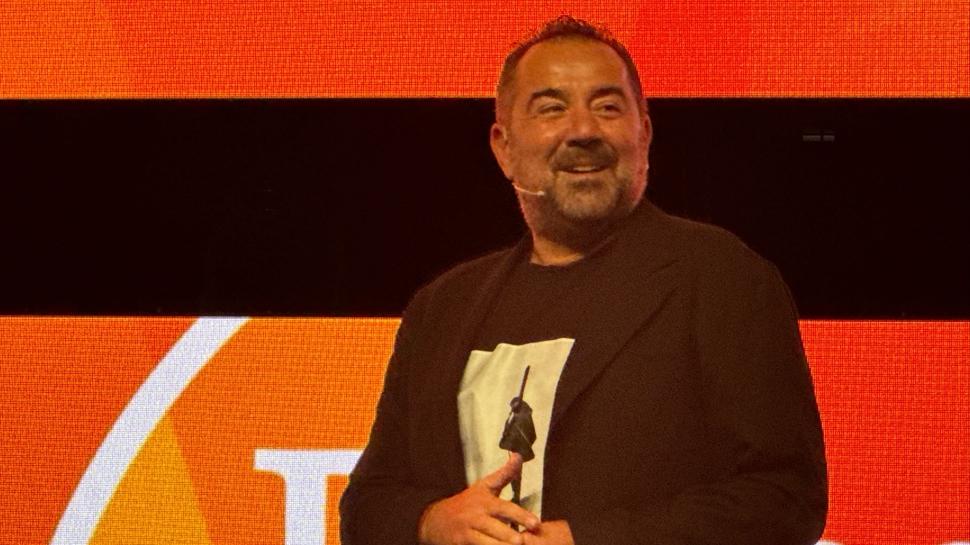 "Bu paraları veren var mı gerçekten?" Ata Demirer'in yılbaşı bilet fiyatları pes dedirtti!