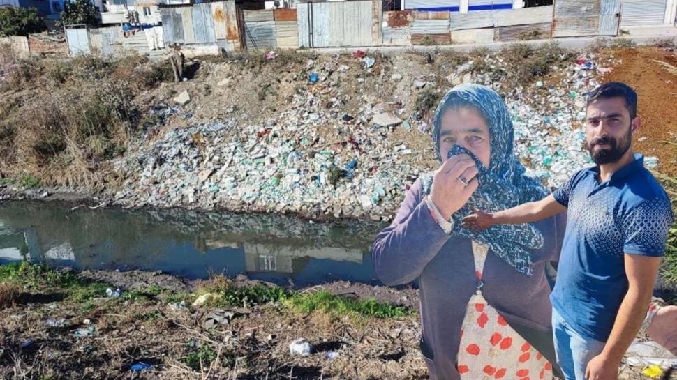 CHP'li belediyeye atık su deresi isyanı! Koku ve sinek mahalleliyi perişan etti