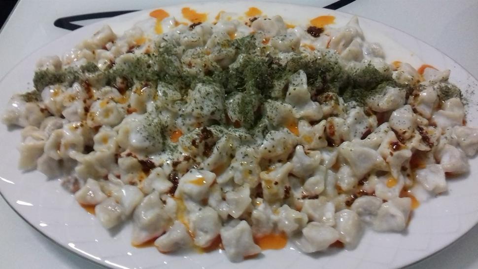 Lezzeti midenizi tadı damağınızı doyuruyor: Nohutlu mantı tarifi