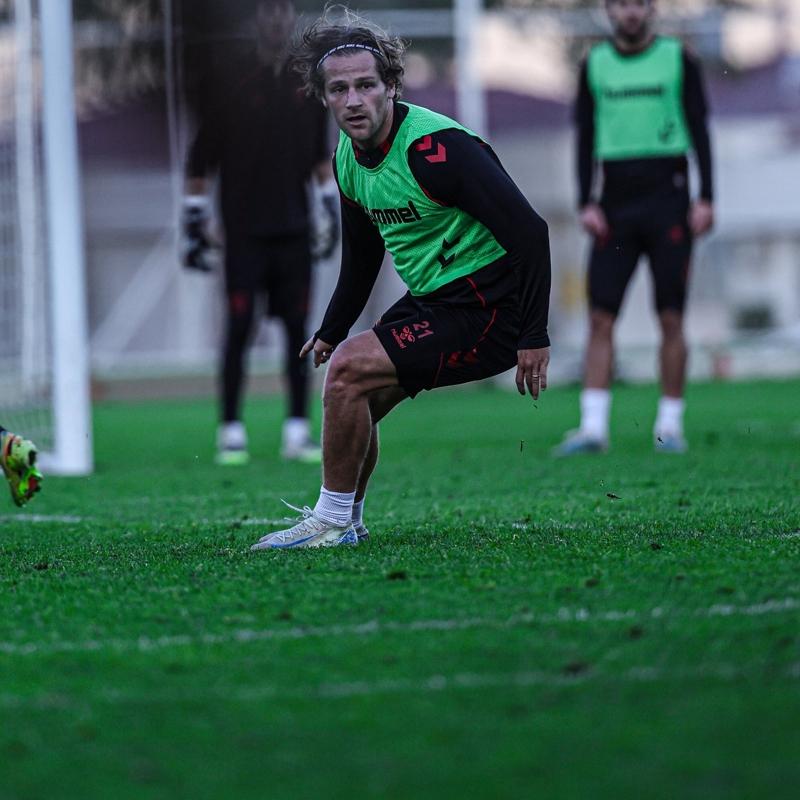 Samsunspor'da Be�ikta� mesaisi tam gaz devam ediyor