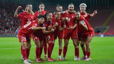 A Milli Kadın Futbol Takımı'nın aday kadrosu belli oldu