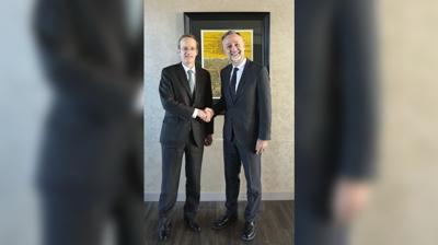 Dileri Bakan Yardmcs Gmrk, AB D likiler Servisi Genel Sekreter Yardmcs Fries ile grt