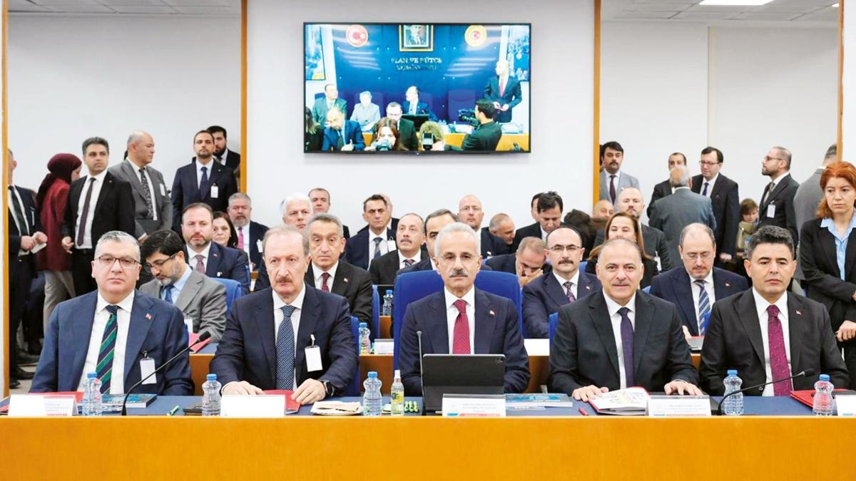 Ulatrma Bakan Bte Sunumu stihdam Salama fotoraflar resimleri