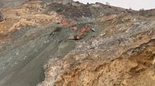 Heyelanl blgede kaymalar sryor! Maden gnde aramalar 3'nc gnnde