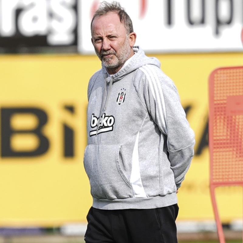 Be�ikta�'�n rakibi Samsunspor! Sergen Yal��n'�n 11'i netle�iyor